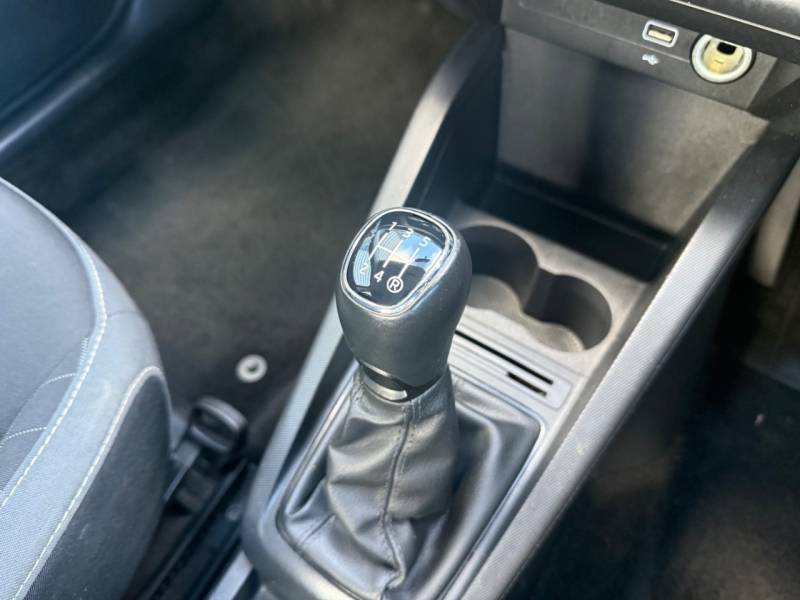 Skoda Fabia 1.0 Tsi Se Drive Blue #14
