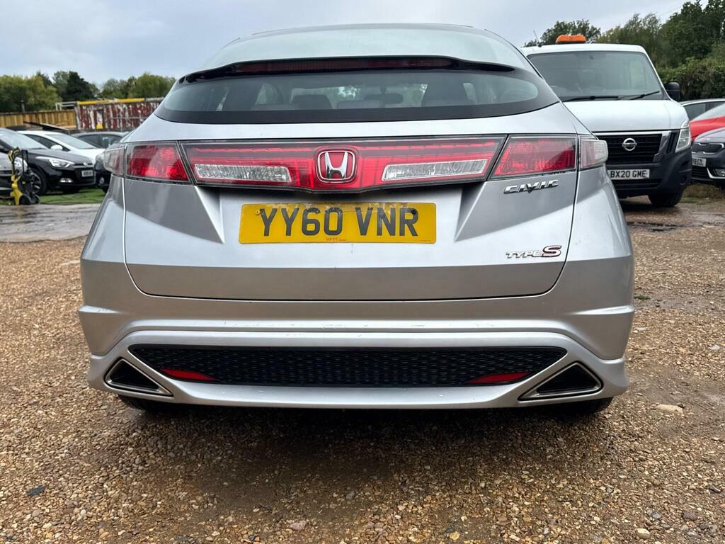 Honda Civic 1.4 I-vtec Se Hatchback Red #24