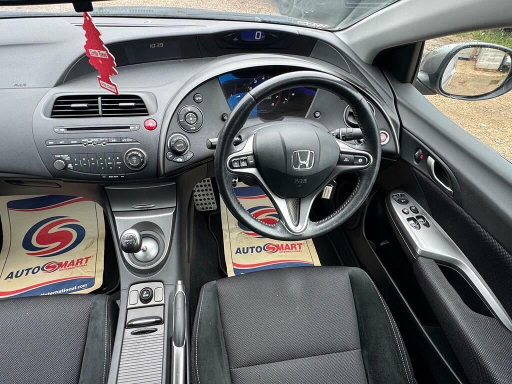 Honda Civic 1.4 I-vtec Se Hatchback Red #37