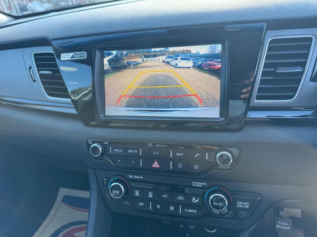 Kia Niro 1.6 Gdi 2 White #58