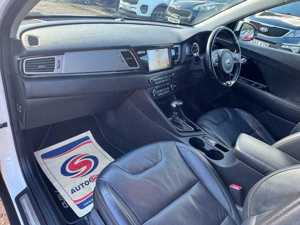 Kia Niro 1.6 Gdi 2 White #60