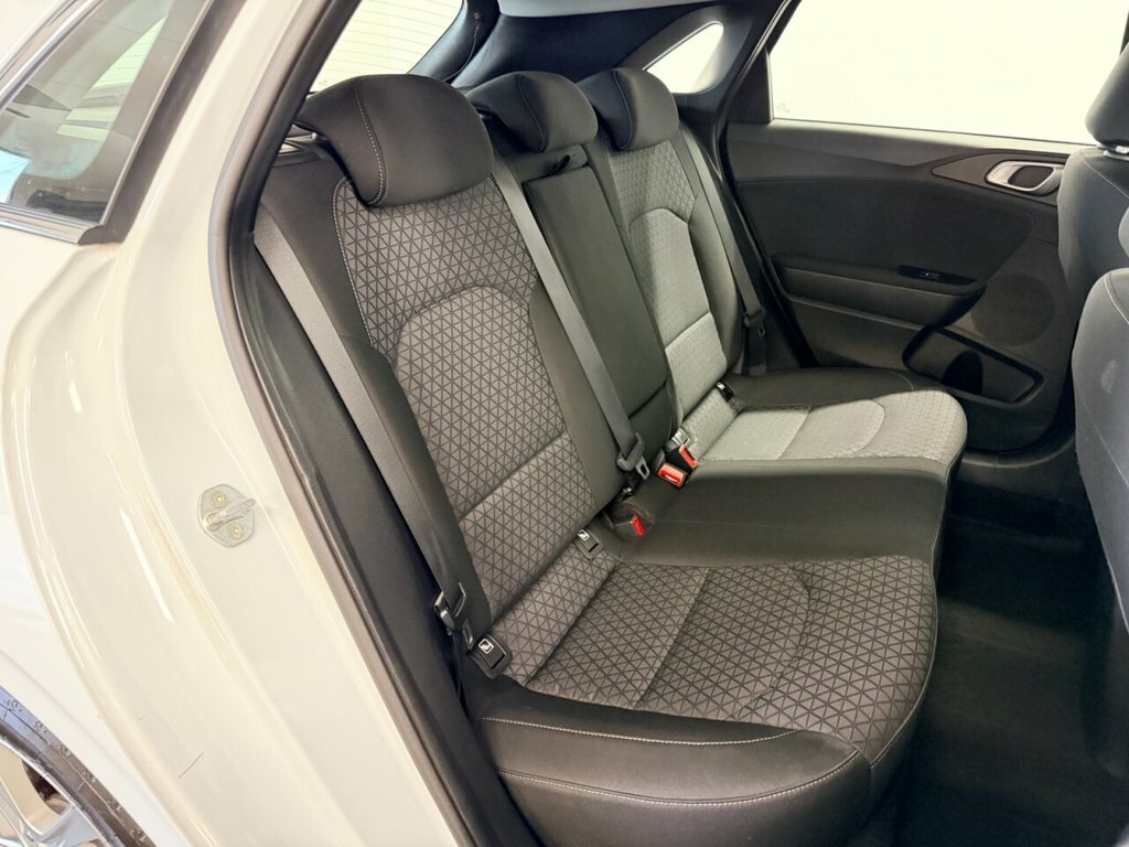Kia Ceed Ceed 2 Nav Isg White #3