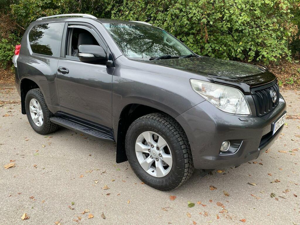 Toyota Land Cruiser Suv 3.0 D-4d Lc3 4Wd Euro 5 201212 Grey