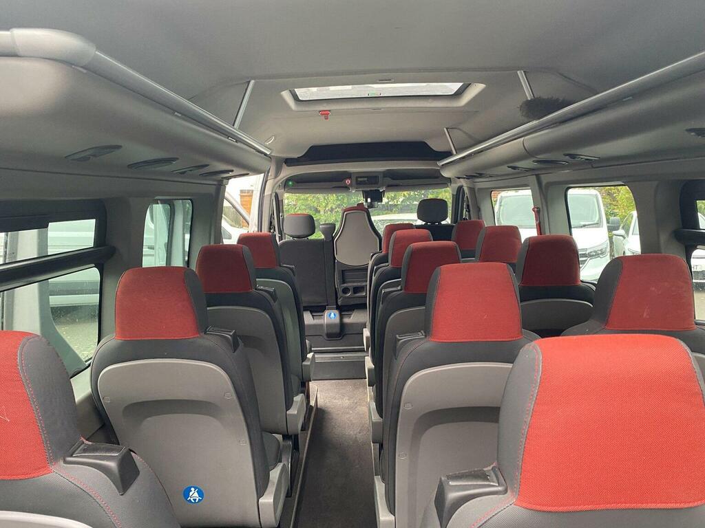 Renault Master 2.3 Dci Energy 39 Business Trabus Lwb Medium Roof Grey #2