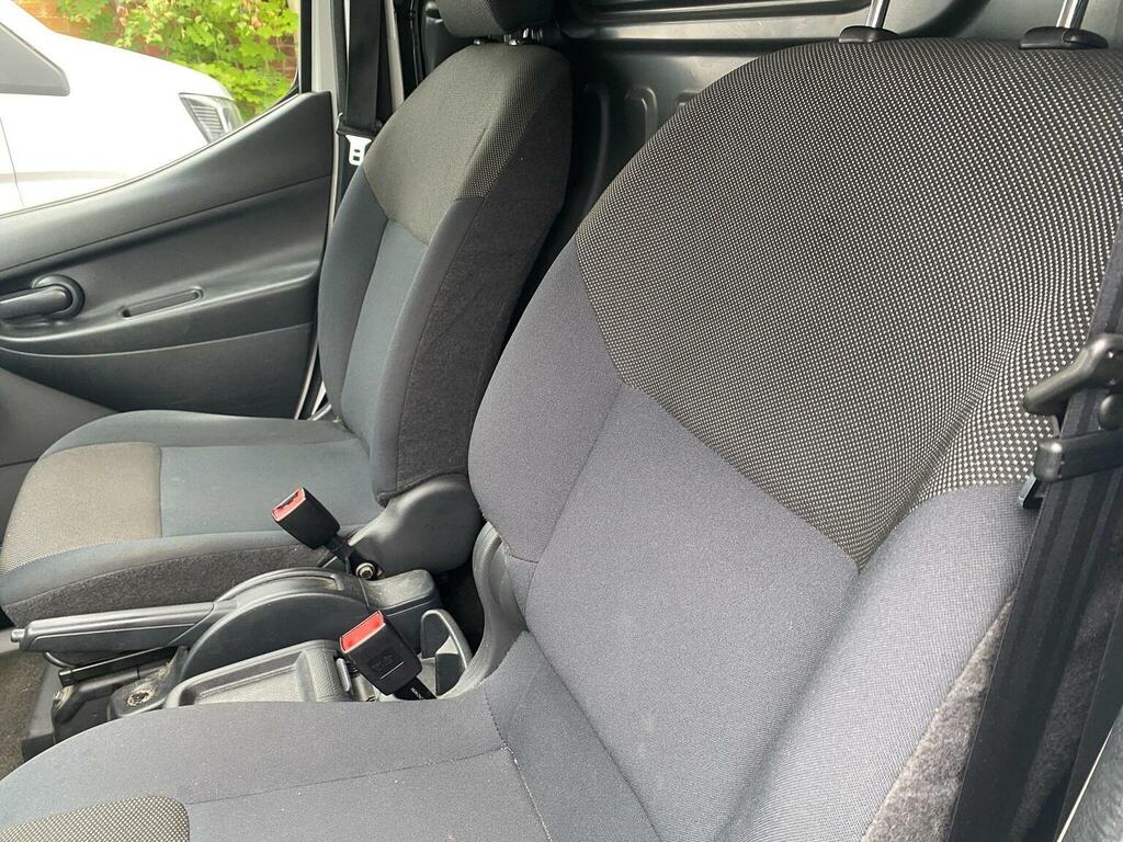 Nissan e-NV200 Panel Van 40Kwh Tekna Swb Quick Charge White #4