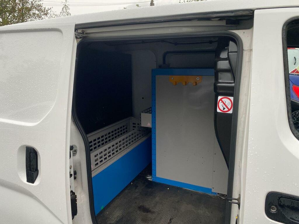 Nissan e-NV200 Panel Van 40Kwh Tekna Swb Quick Charge White #4
