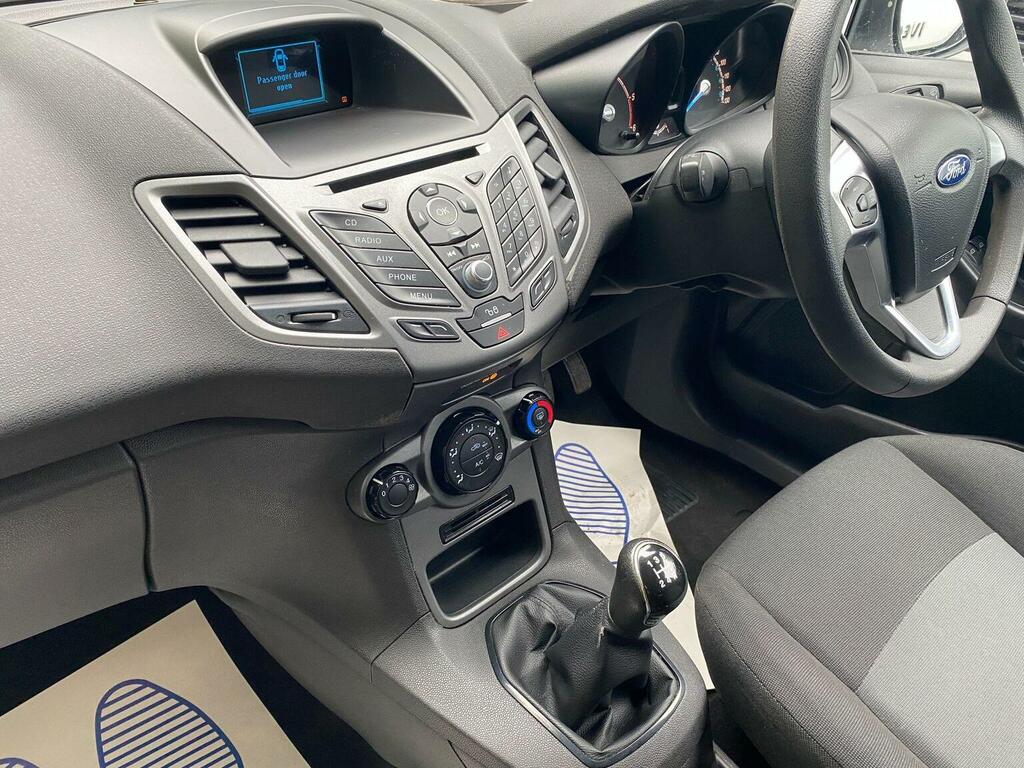 Ford Fiesta 1.5 Tdci Panel Van White #5