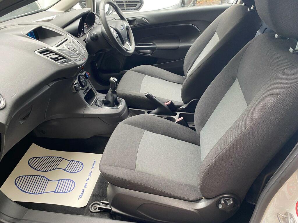 Ford Fiesta 1.5 Tdci Panel Van White #4