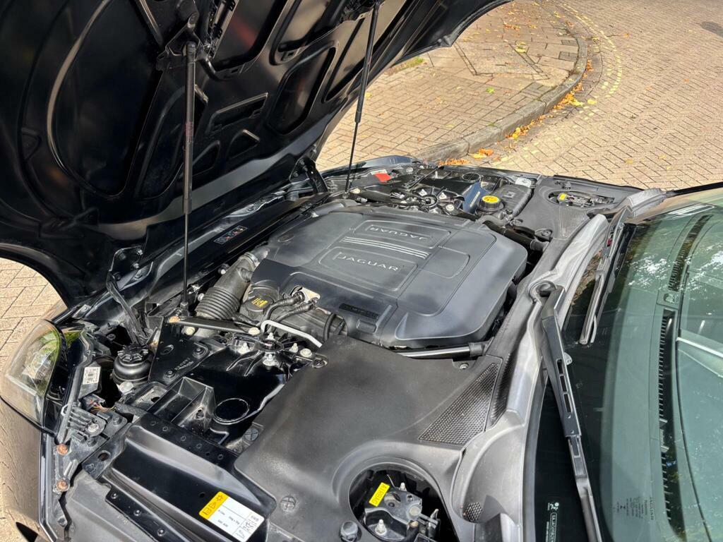Jaguar F-Type V6 S 380 Bhp Red #18