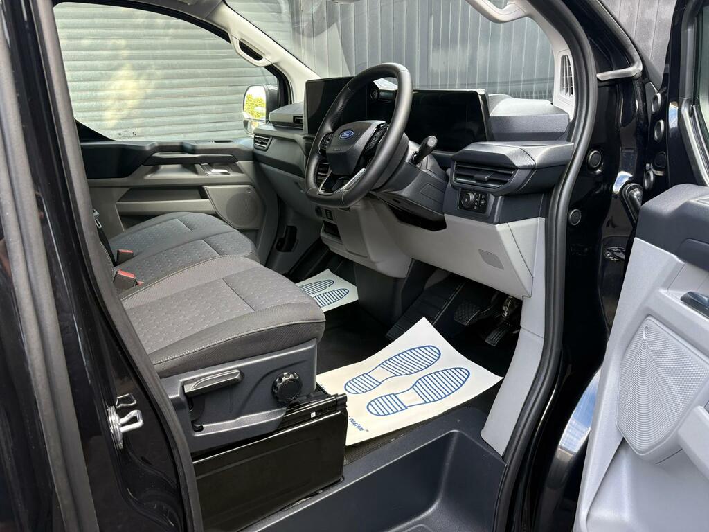 Ford Transit Custom 65Kwh 136Ps G-sport Limited Panel Van Electri WN75TBY Black #2