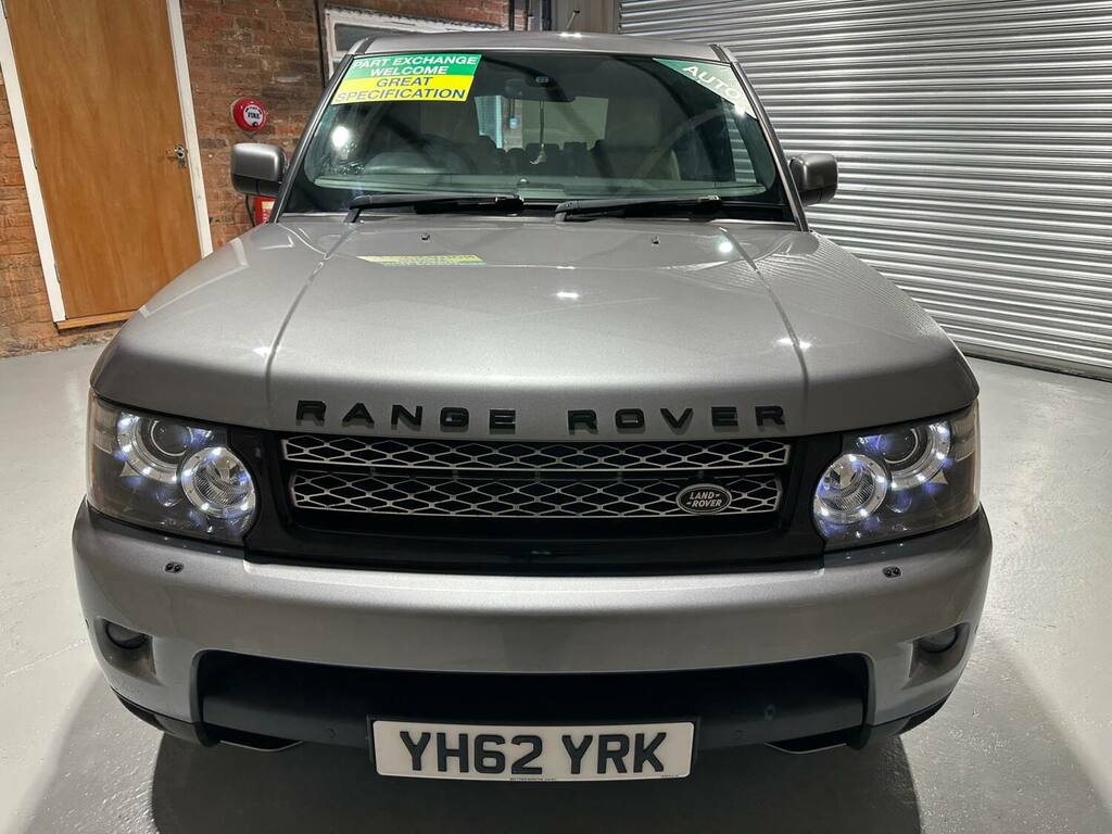 Land Rover Range Rover Sport 3.0 Sdv6 Hse Grey #2
