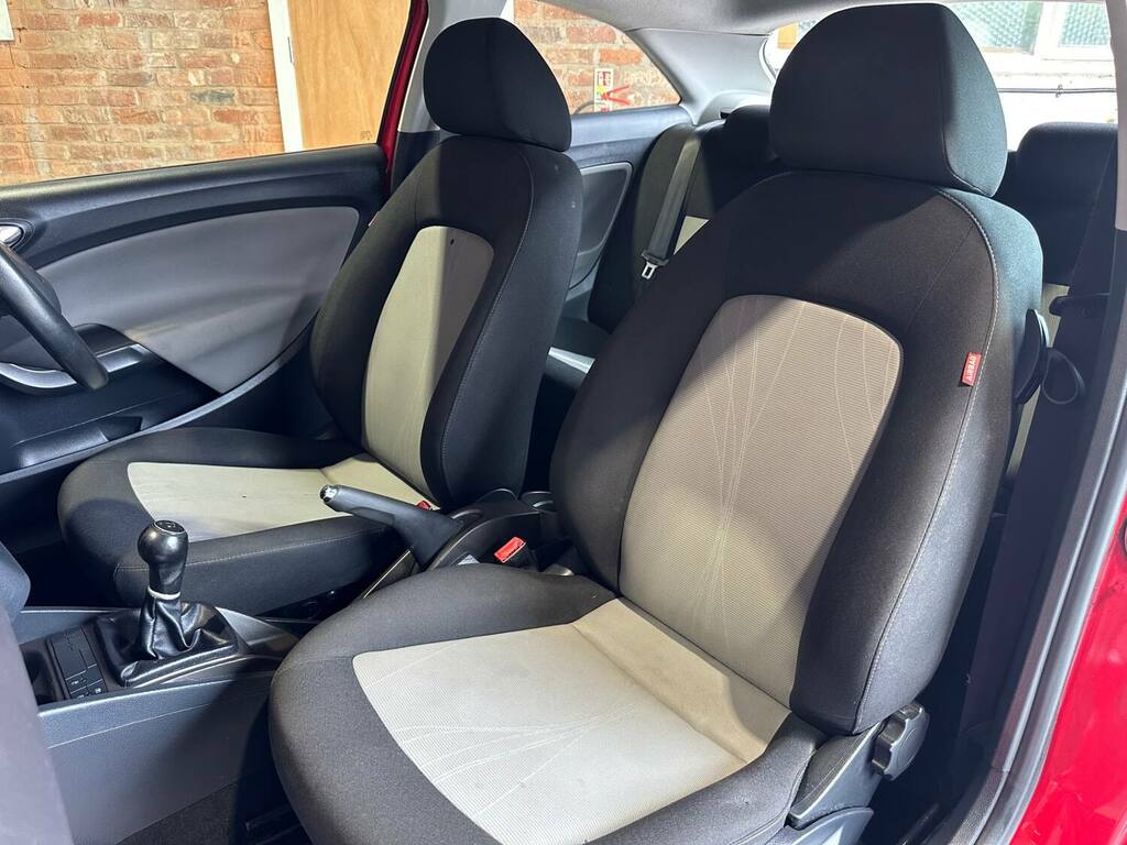 Seat Ibiza Hatchback Black #38