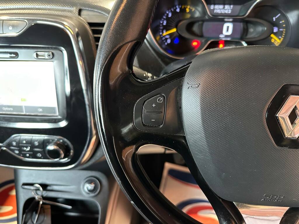 Renault Captur 0.9 Tce 90 Dynamique S Nav White #22