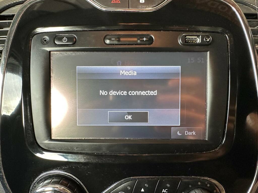 Renault Captur 0.9 Tce 90 Dynamique S Nav White #28