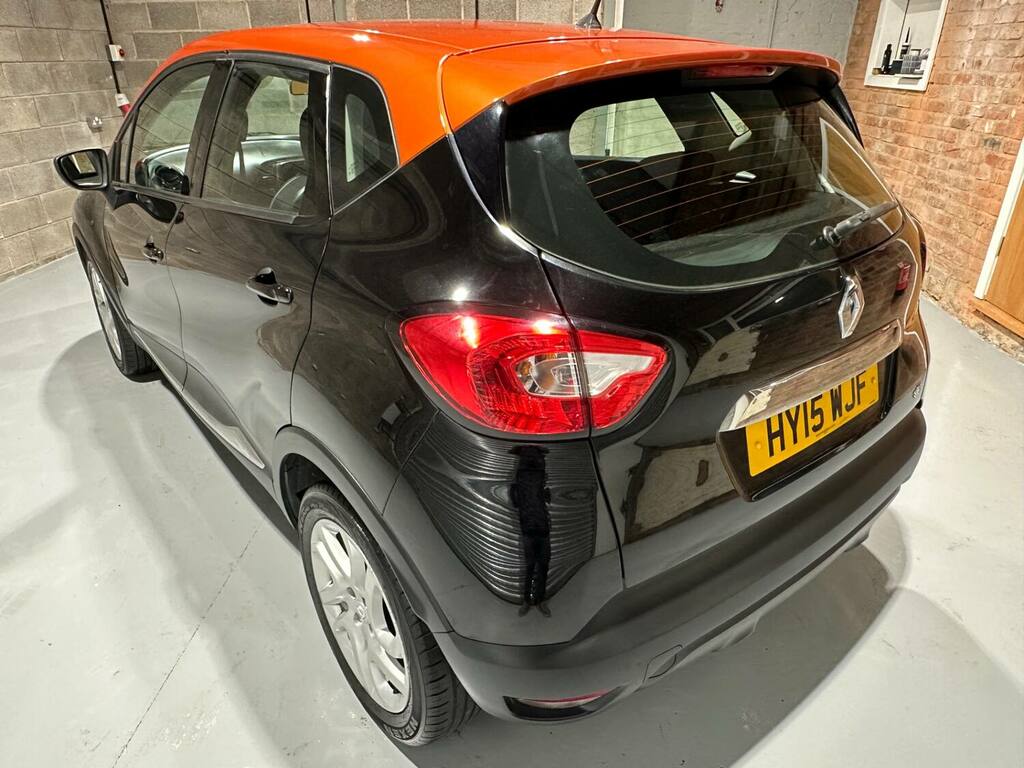 Renault Captur 0.9 Tce 90 Dynamique S Nav White #8