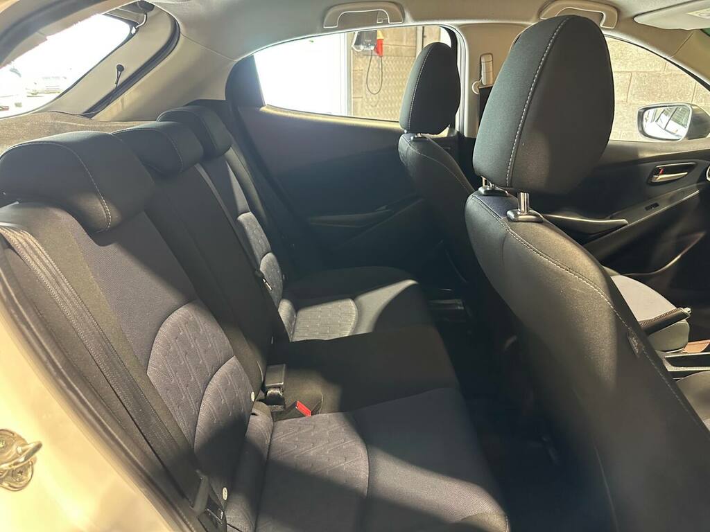 Mazda 2 1.5 115 Sport Nav White #37