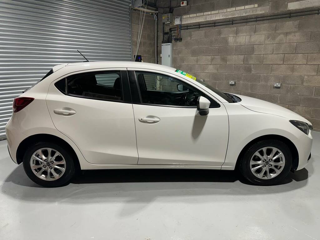 Mazda 2 1.5 75 Se-l White #6