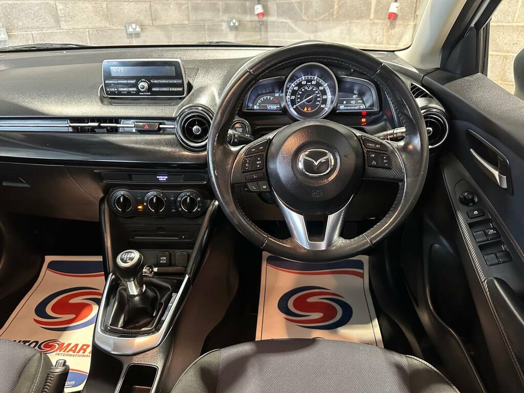 Mazda 2 1.5 115 Sport Nav White #24