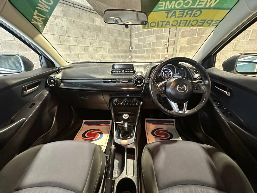 Mazda 2 1.5 115 Sport Nav White #21