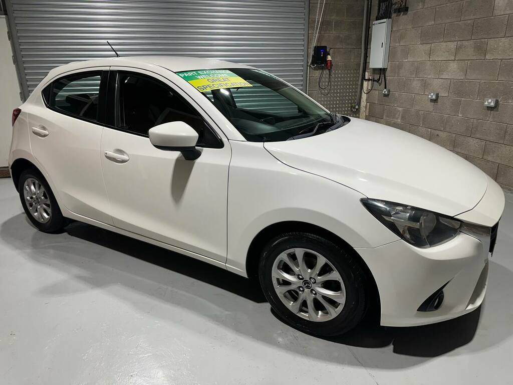 Mazda 2 1.5 75 Se-l White #5