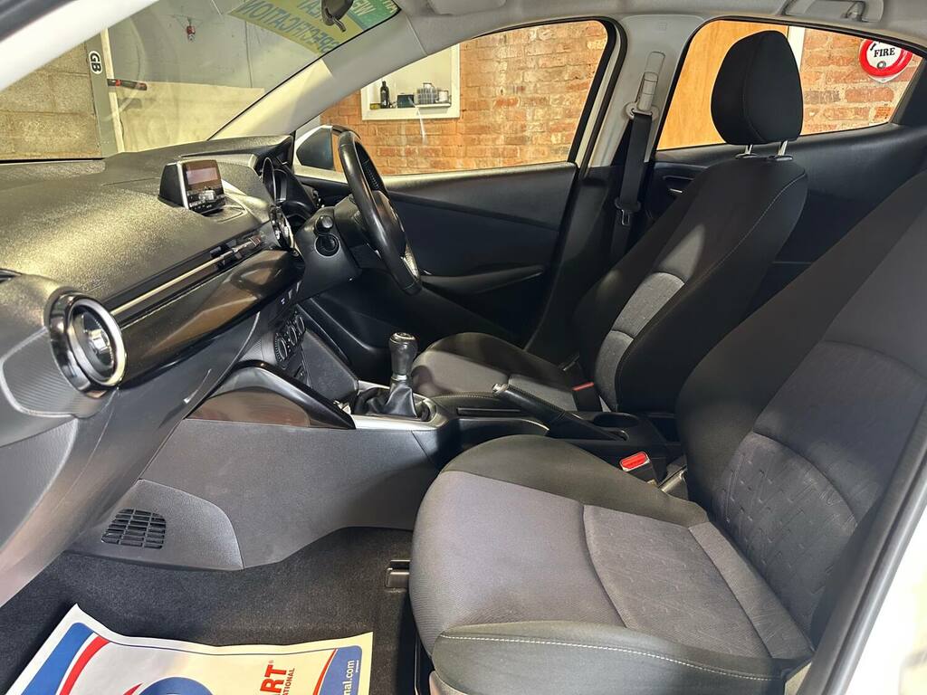 Mazda 2 1.5 115 Sport Nav White #47