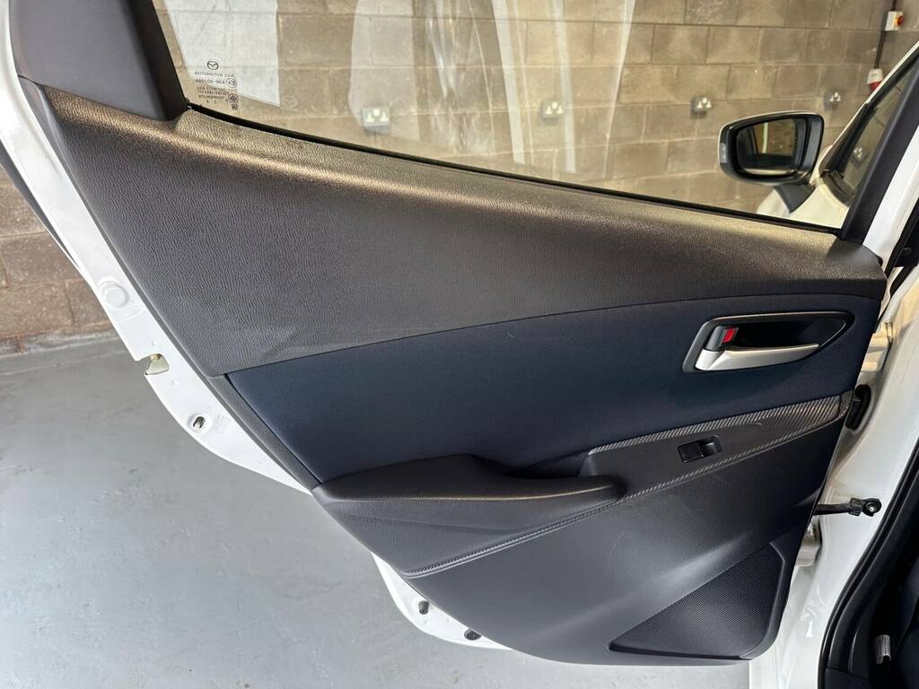 Mazda 2 1.5 115 Sport Nav White #41