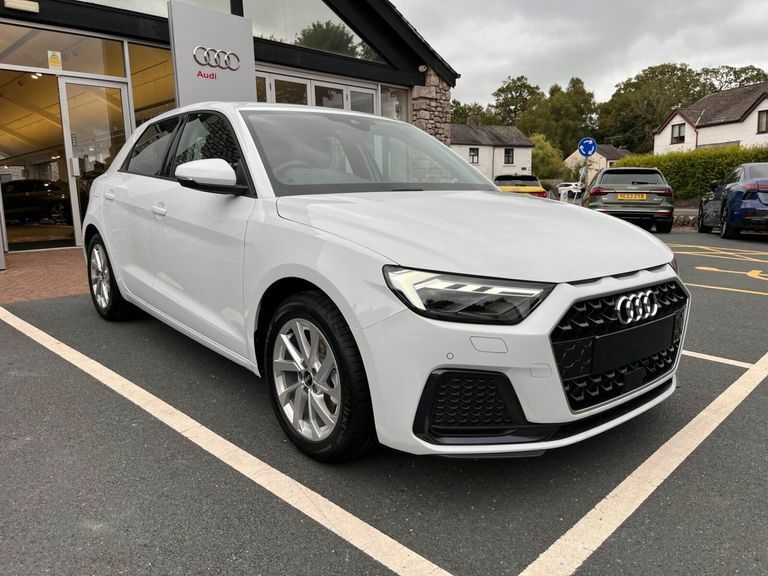 Audi A1 1.0 Tfsi 30 Sport Sportback Euro 6 Ss White