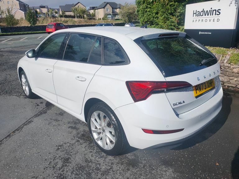 Skoda Scala 1.0 Tsi 110 Se L White #2