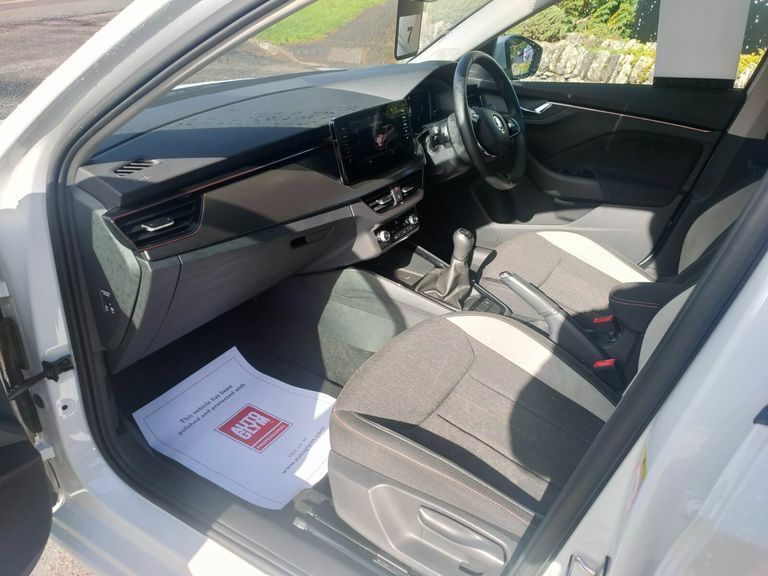 Skoda Scala 1.0 Tsi 110 Se L White #3