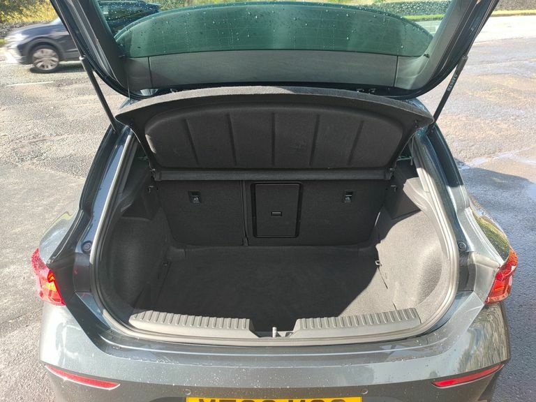 Cupra Leon 2.0 Tsi Vz2 Hatchback Dsg Euro 6 Ss White #11