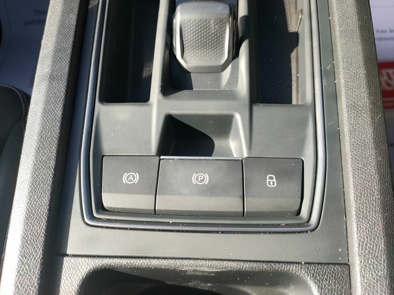 Cupra Leon 2.0 Tsi Vz2 Hatchback Dsg Euro 6 Ss White #16