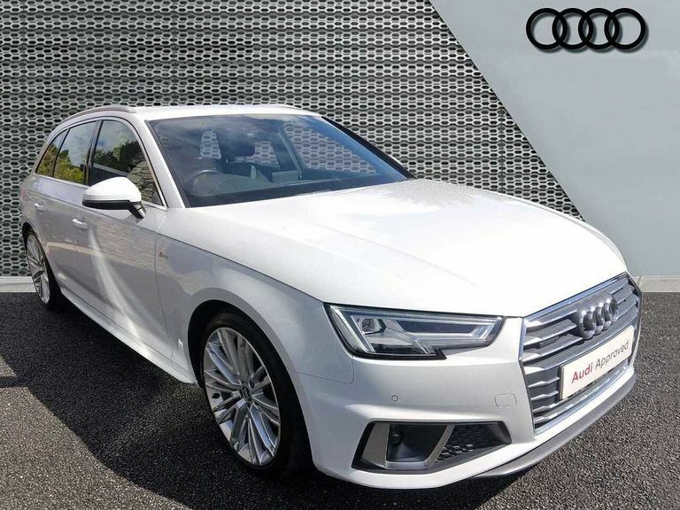 Audi A4 Avant Avant S Line 40 Tdi Quattro 190 Ps S Tronic White