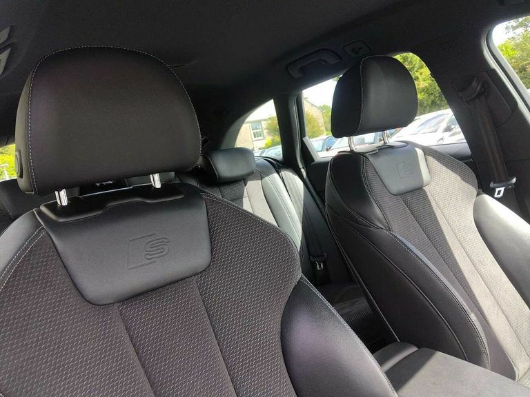 Audi A4 Avant 2.0L Avant Tdi Quattro S Line 188 Bhp Black #21
