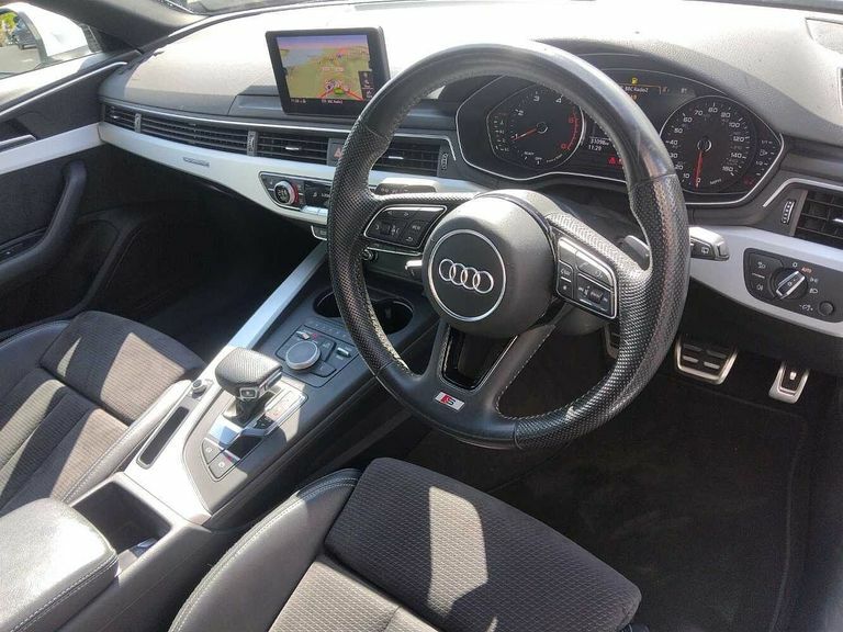 Audi A4 Avant Avant S Line 40 Tdi Quattro 190 Ps S Tronic White #6