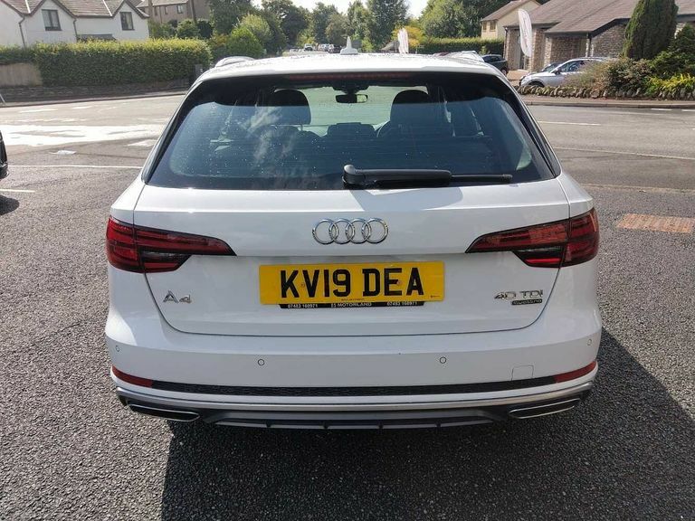 Audi A4 Avant 2.0L Avant Tdi Quattro S Line 188 Bhp Black #11