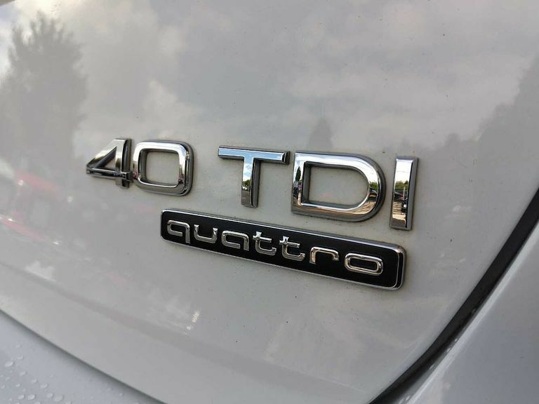 Audi A4 Avant 2.0L Avant Tdi Quattro S Line 188 Bhp Black #32