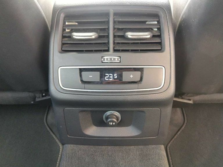 Audi A4 Avant 2.0L Avant Tdi Quattro S Line 188 Bhp Black #24