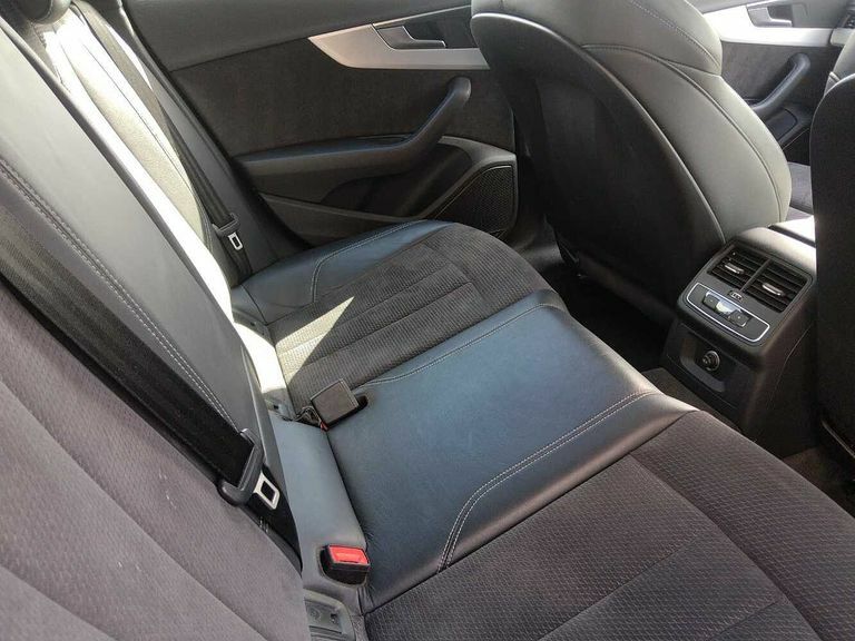 Audi A4 Avant 2.0L Avant Tdi Quattro S Line 188 Bhp Black #23
