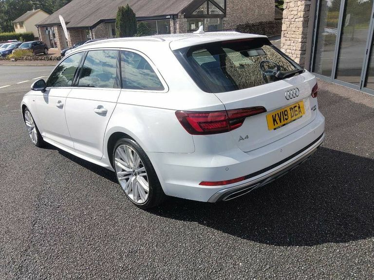 Audi A4 Avant Avant S Line 40 Tdi Quattro 190 Ps S Tronic White #3