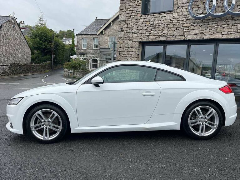 Audi TT Coup- Sport 40 Tfsi 197 Ps S Tronic White #4