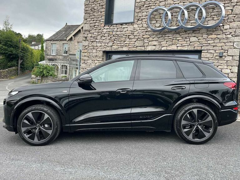 Audi Q6 E-Tron Q6 Suv Black Edition E-tron Performance 225,00 Kw Black #4