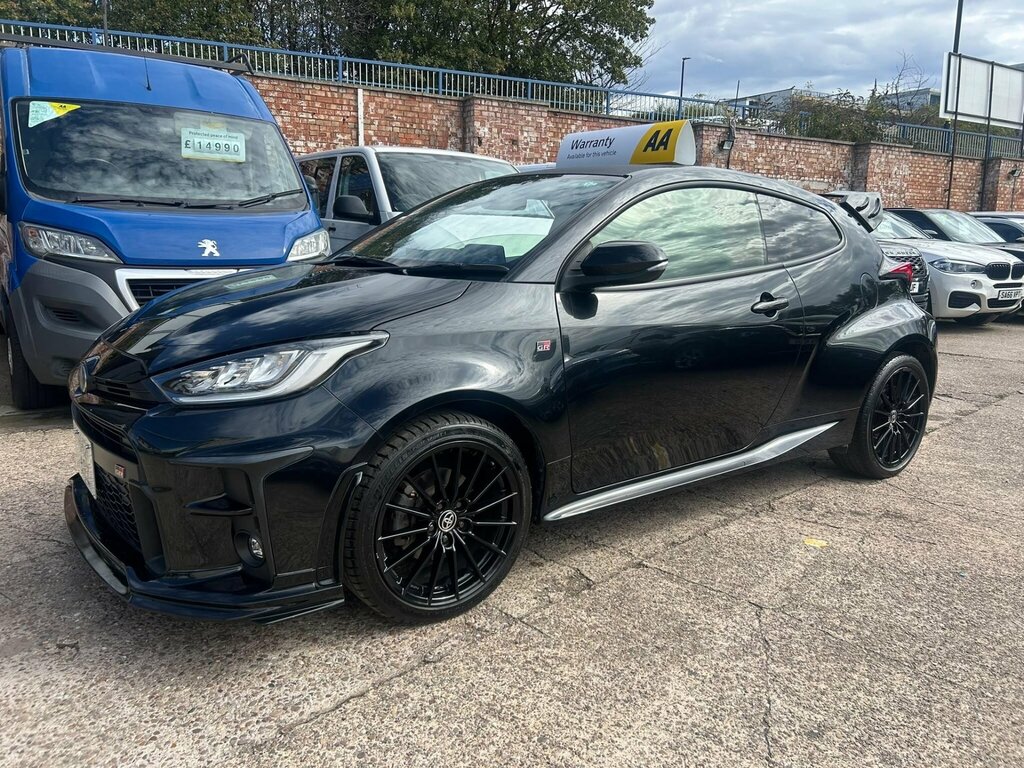 Toyota Yaris 1.5 Gr Rs 120Bhp Jdm Import Black #2