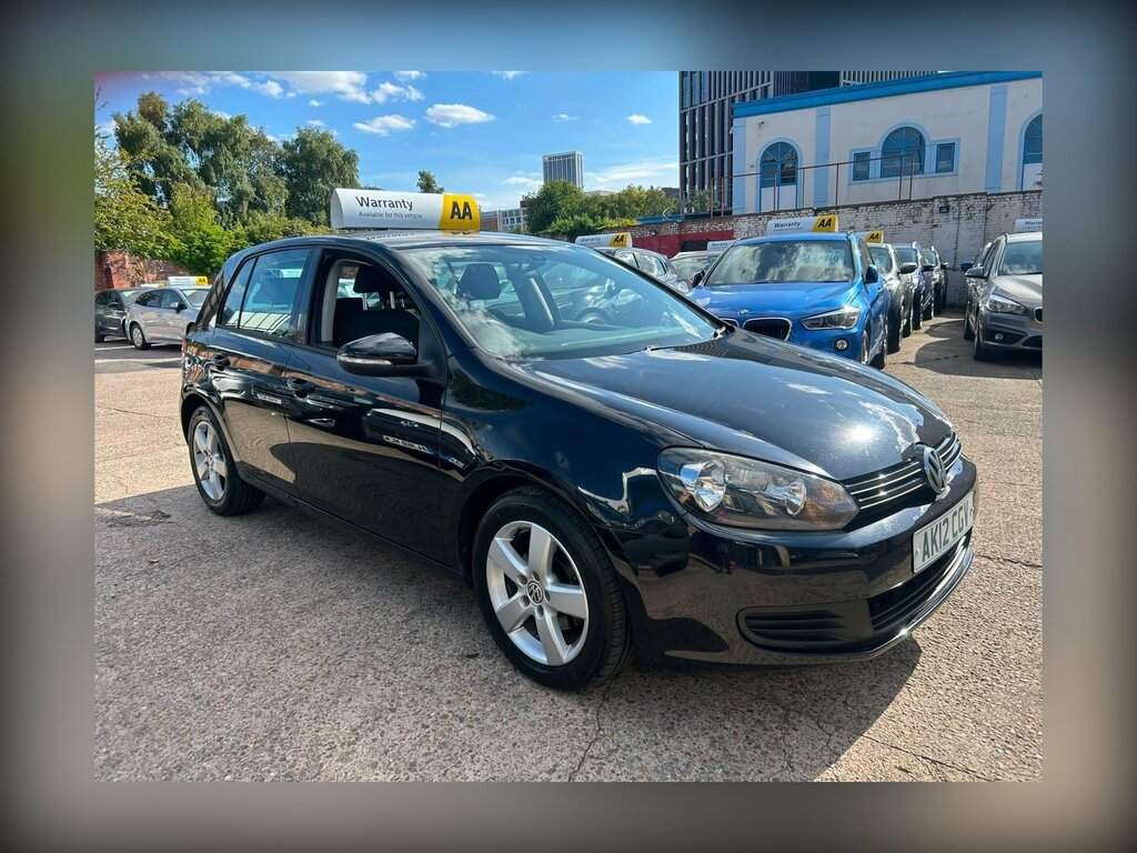 Volkswagen Golf 1.6 Tdi S Black #1