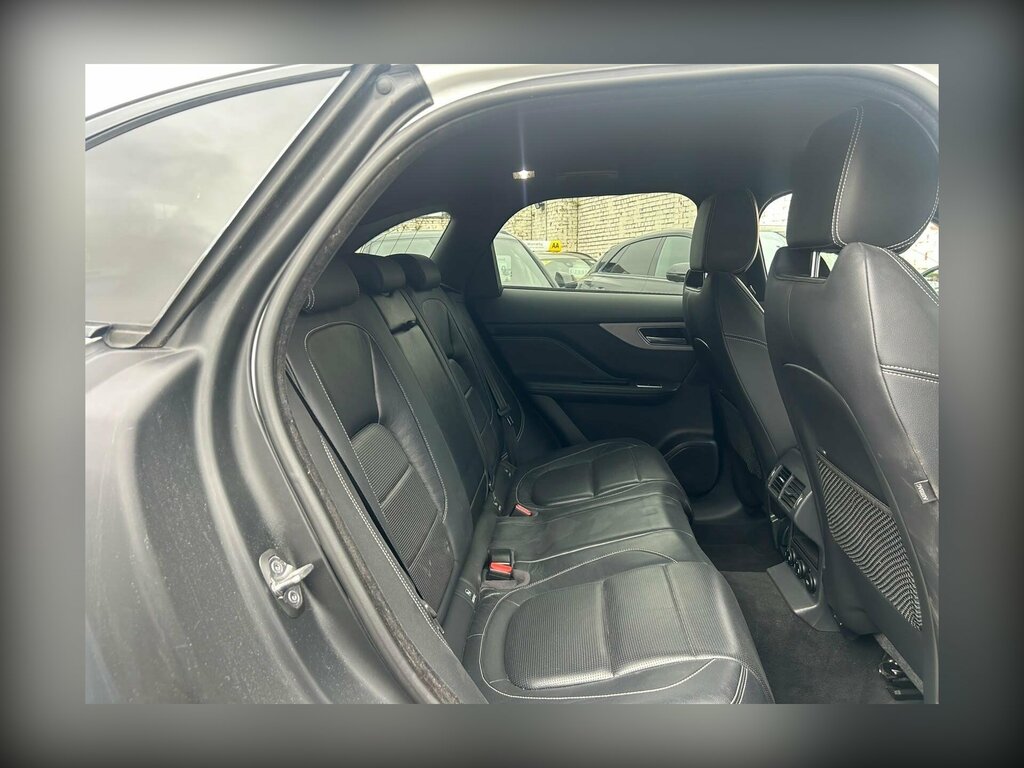 Jaguar F-Pace 4X4 2.0 D240 Portfolio Awd Euro 6 Ss Black #11