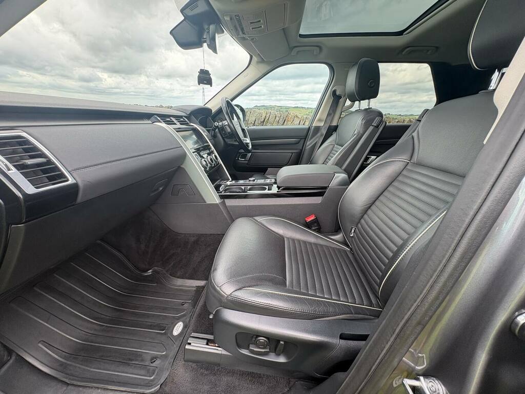 Land Rover Discovery Td V6 Se U192 Ulez Black #18