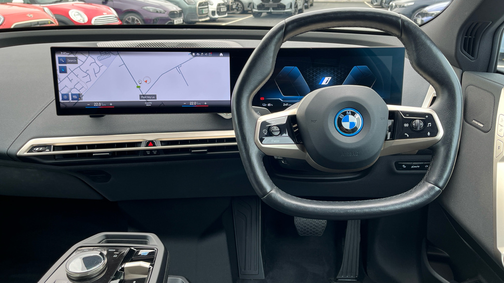 BMW iX 40 76.6Kwh M Sport Edition Xdrive Grey #5