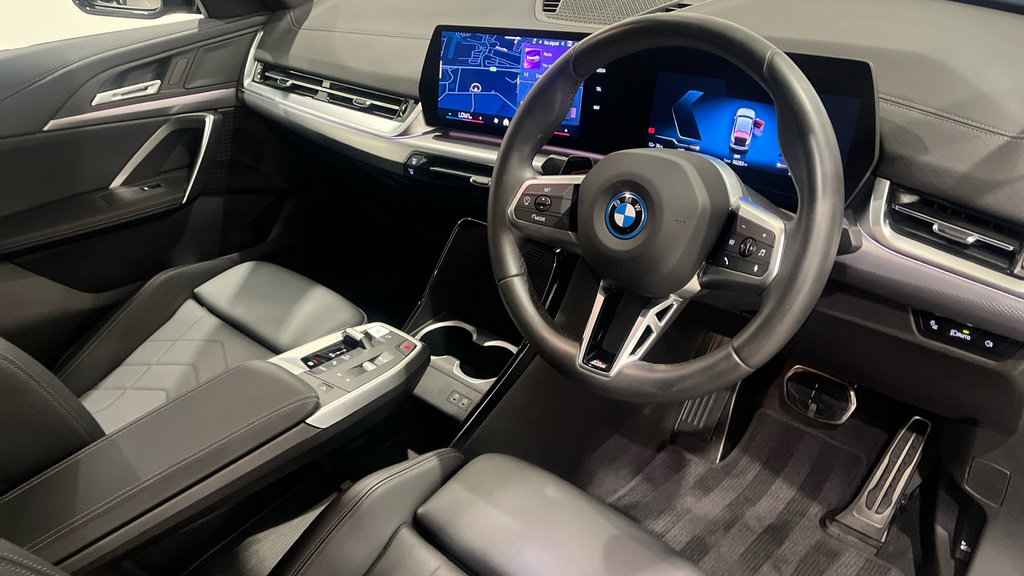 BMW iX2 30 66.5Kwh Shadow Edition Xdrive 11Kw Ch Grey #6