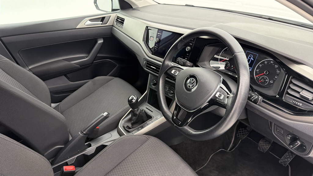 Volkswagen Polo 1.0 Tsi Match Euro 6 Ss White #6