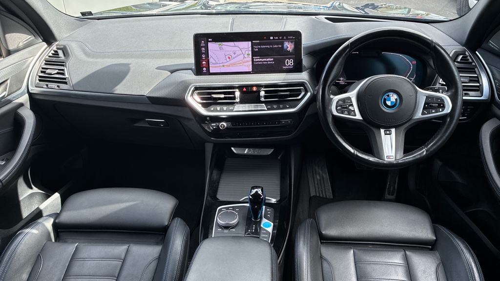 BMW iX3 80Kwh M Sport Pro Black #4