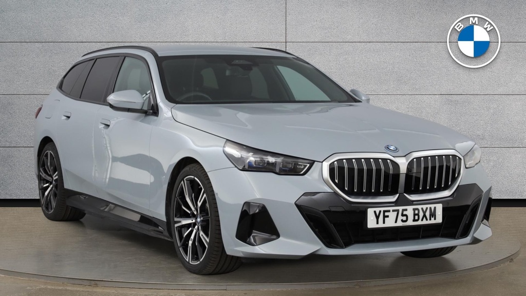 BMW 5 Series 2.0 530E 22.1Kwh M Sport Touring Steptronic Euro 6 Grey